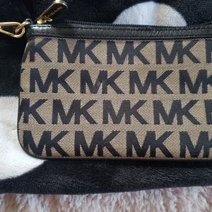 Michael Kors  wristlet